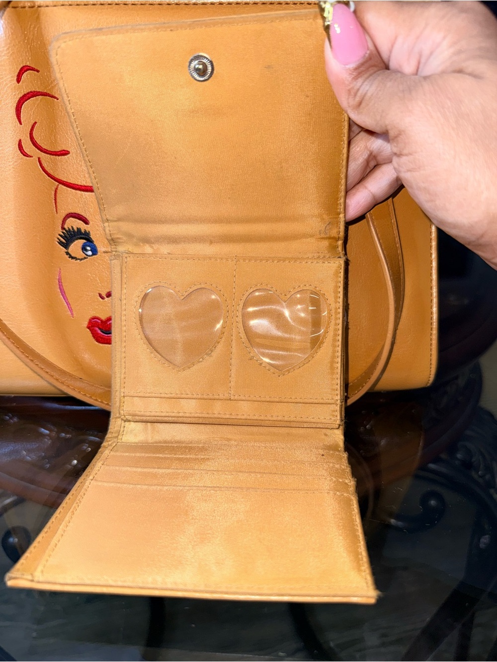 I Love Lucy Tan Leather Shoulder Bag with Matching Wallet - Picture 7 of 12